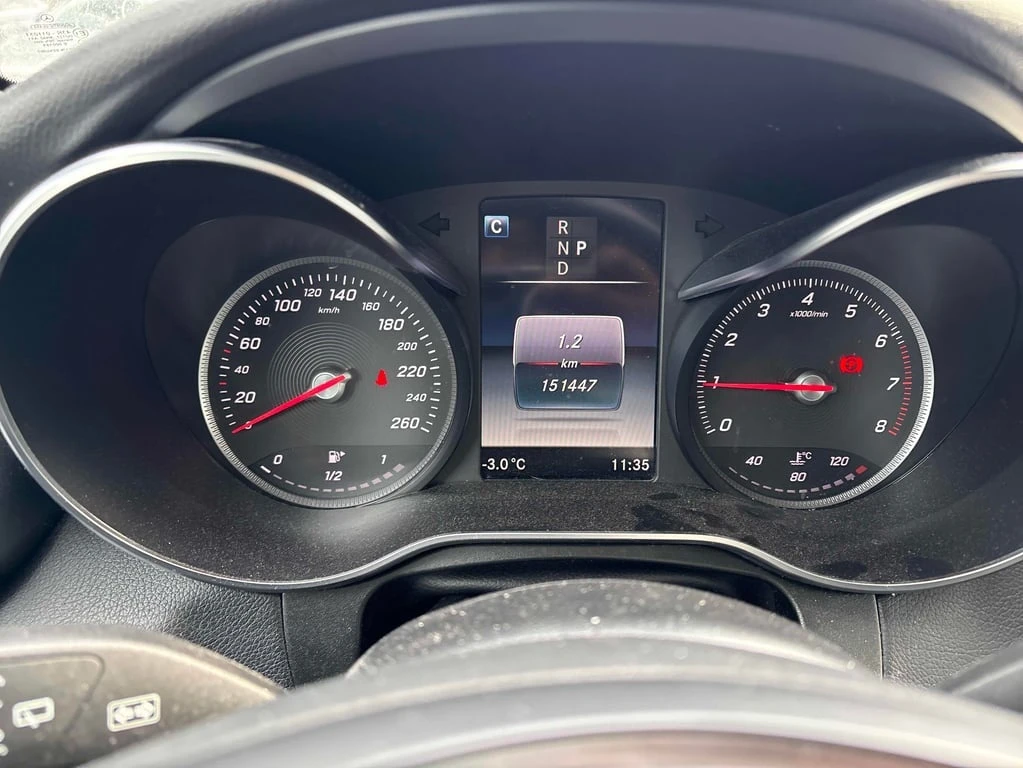 Mercedes-Benz GLC 300 4MATIC * 360 КАМЕРА* ПАНОРАМА* ПОДГРЕВ НА ВОЛАНА*  - изображение 8