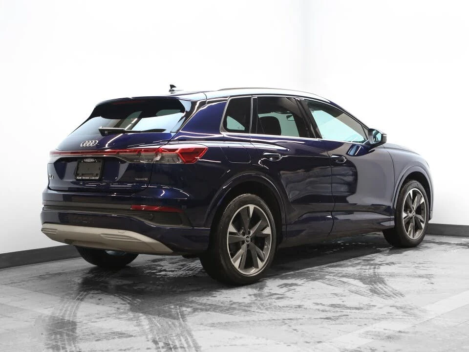 Audi Q4 * E-TRON* QUATTRO* KOMFORT50* , снимка 3 - Автомобили и джипове - 54183424