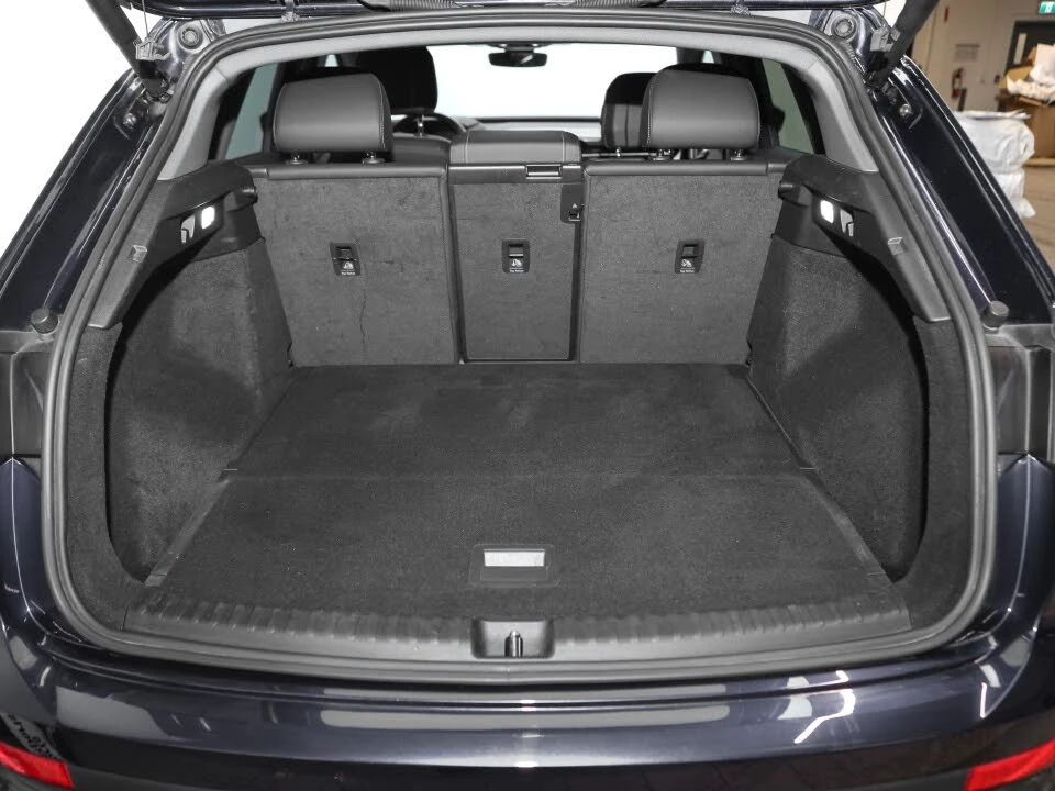 Audi Q4 * E-TRON* QUATTRO* KOMFORT50* , снимка 6 - Автомобили и джипове - 54183424