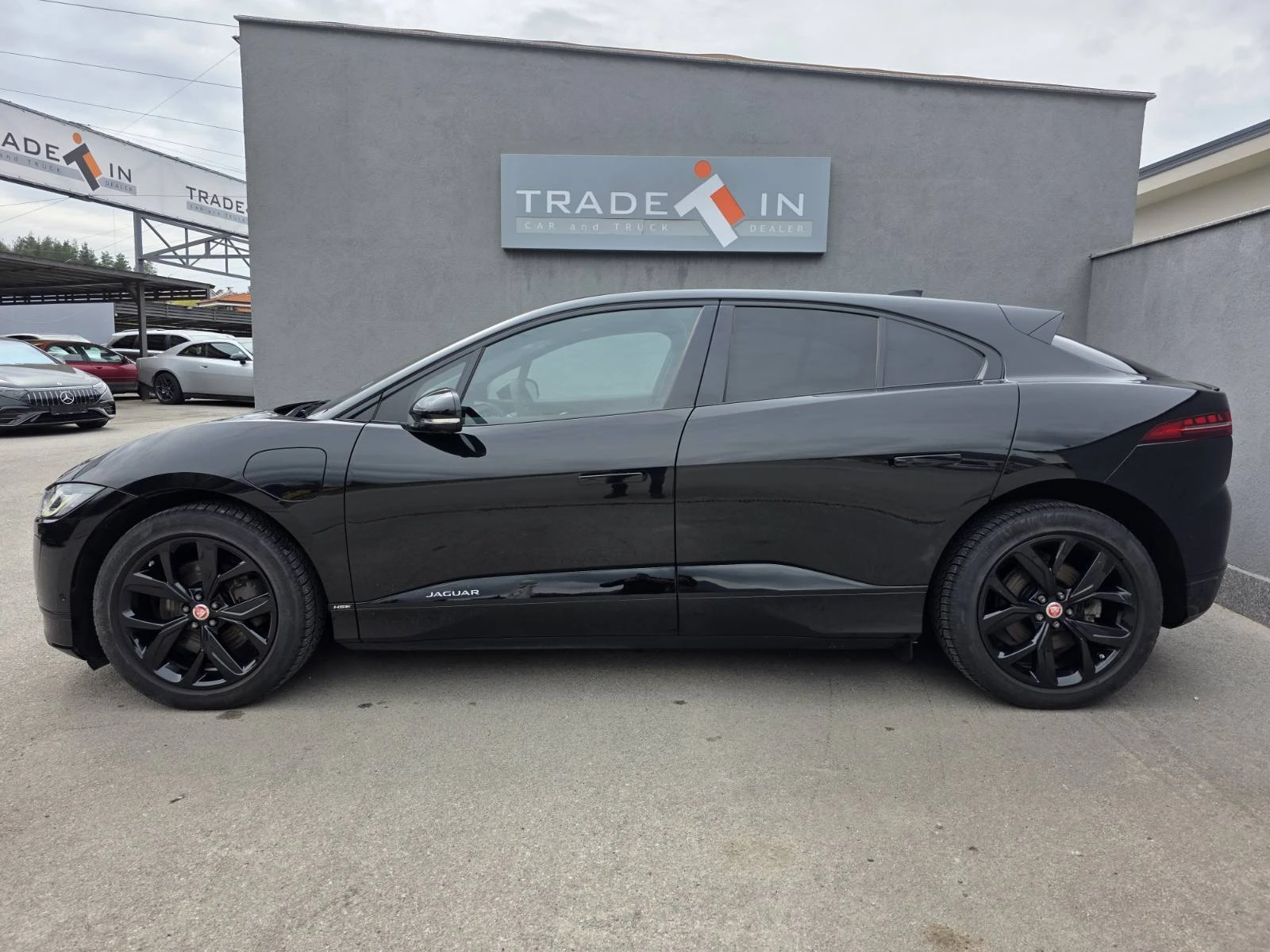 Jaguar I-Pace EV400 SE AWD, снимка 7 - Автомобили и джипове - 54219524