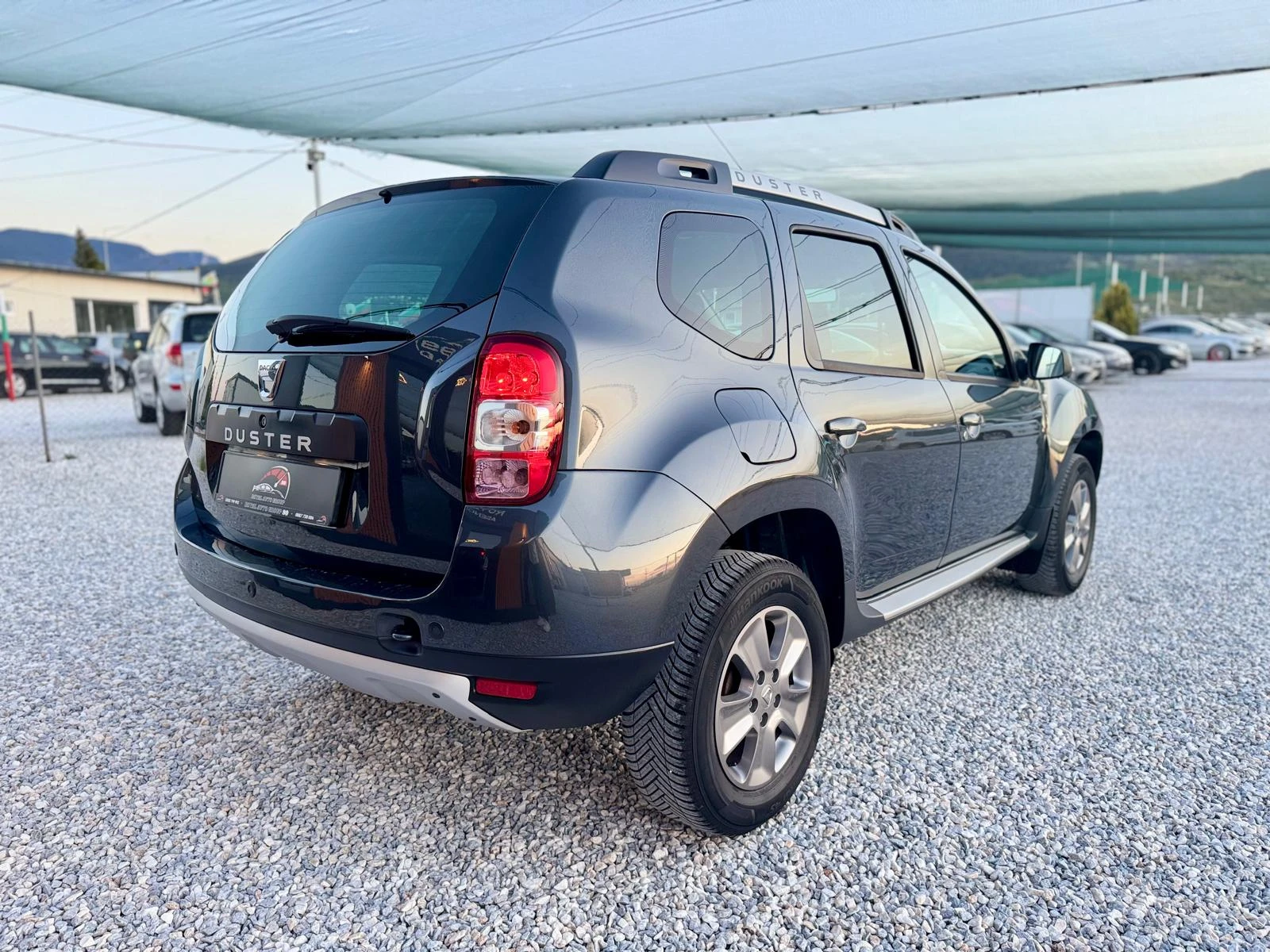 Dacia Duster ::Lauréate::1.6 LPG::2 ���������� | Mobile.bg � ����������� 7