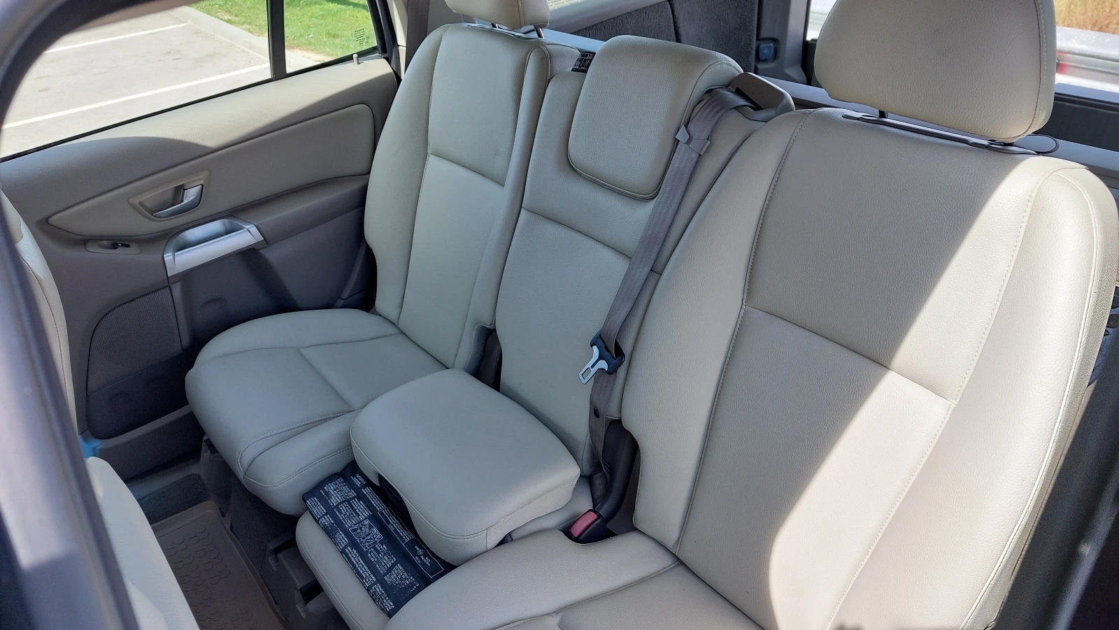 Volvo Xc90, снимка 10 - Автомобили и джипове - 54415359