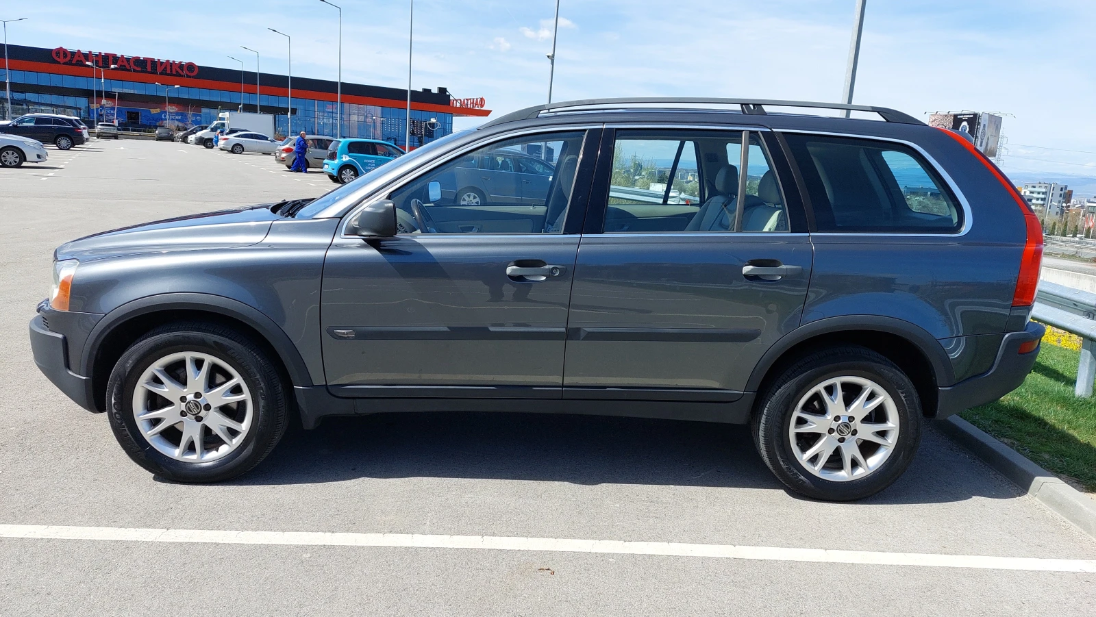 Volvo Xc90, снимка 14 - Автомобили и джипове - 54415359