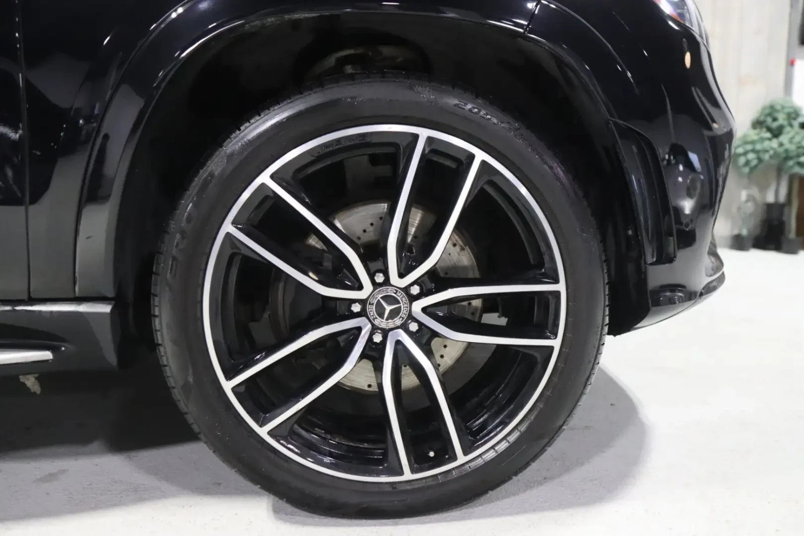 Mercedes-Benz GLS, снимка 13 - Автомобили и джипове - 54838006