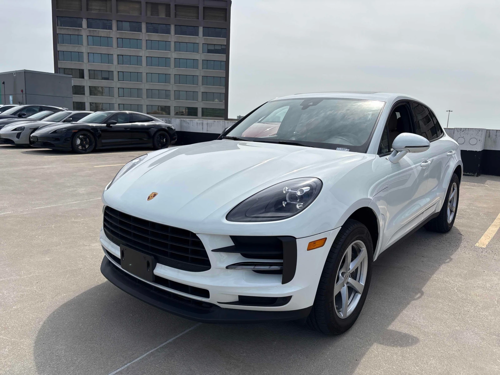 Porsche Macan * AWD * CARFAX * БЕЗ ПЪРВОНАЧАЛНА ВНОСКА