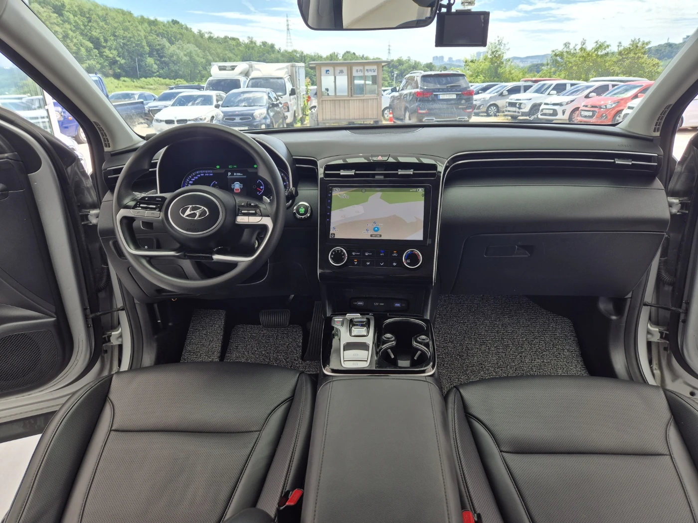 Hyundai Tucson Diesel 2.0 4WD autogeorge.com, снимка 9 - Автомобили и джипове - 56137213