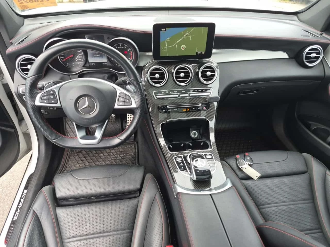 Mercedes-Benz GLC * AMG 43 * CARFAX * ФИНАНСИРАНЕ * , снимка 6 - Автомобили и джипове - 56335128
