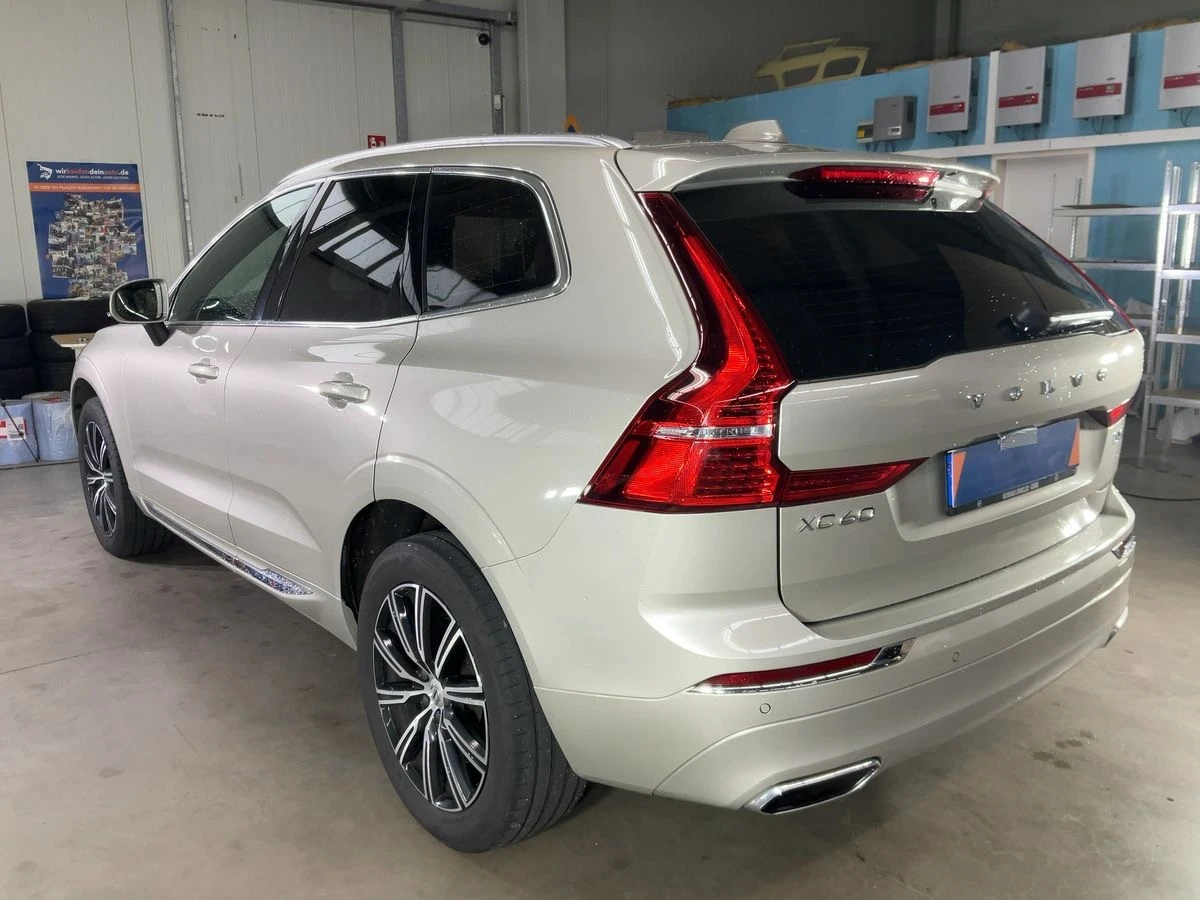 Volvo XC60 Inscription AWD, снимка 2 - Автомобили и джипове - 56452554