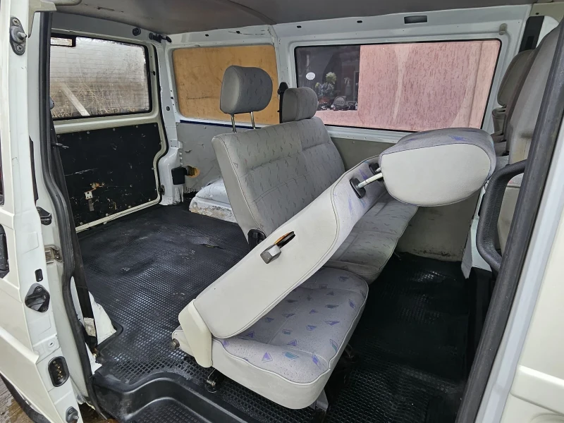 VW T4 2.5TDI, снимка 10 - Бусове и автобуси - 53284462
