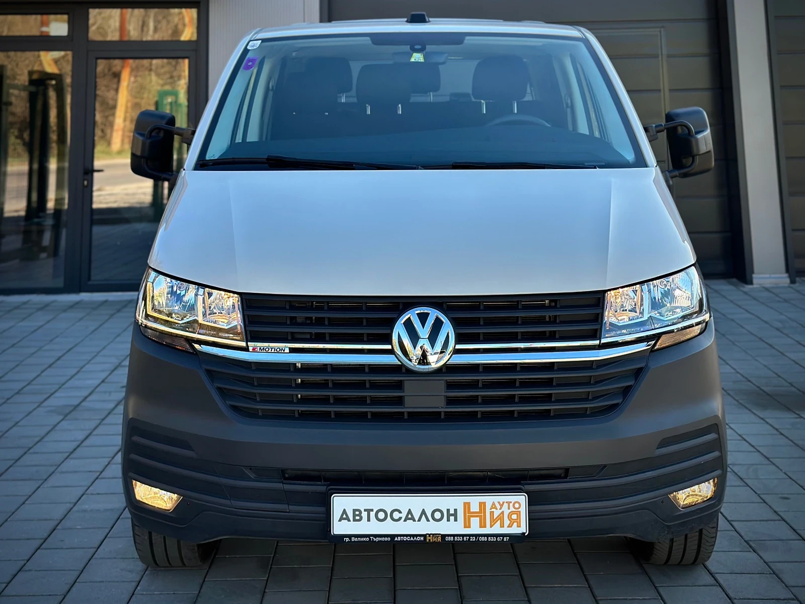 VW Transporter 2.0TDI * T6* 4Motion* Webasto* Гаранция*  - изображение 2