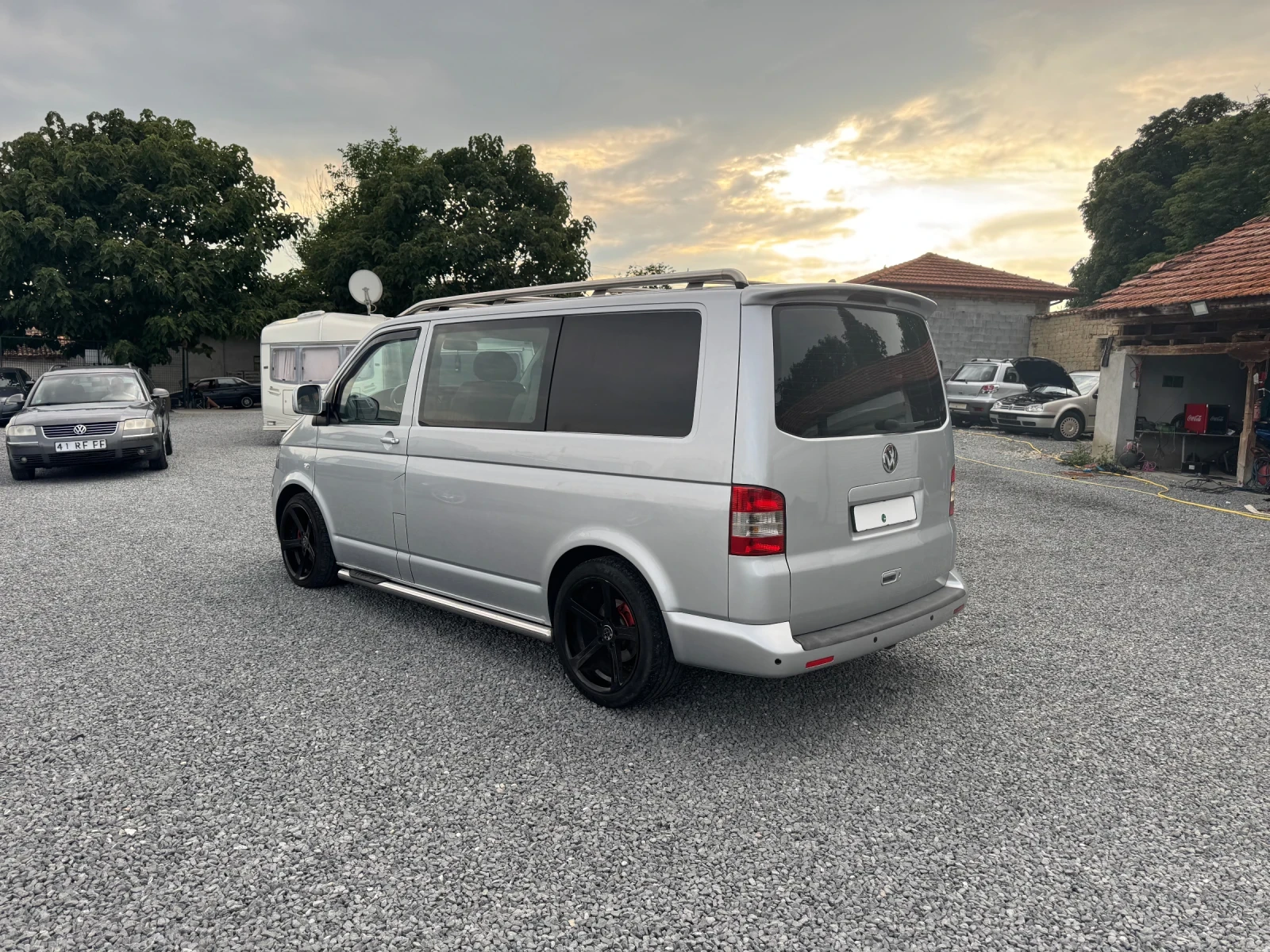 VW T5 2.5TDI 174hp УНИКАЛЕН БУС!!! - изображение 7
