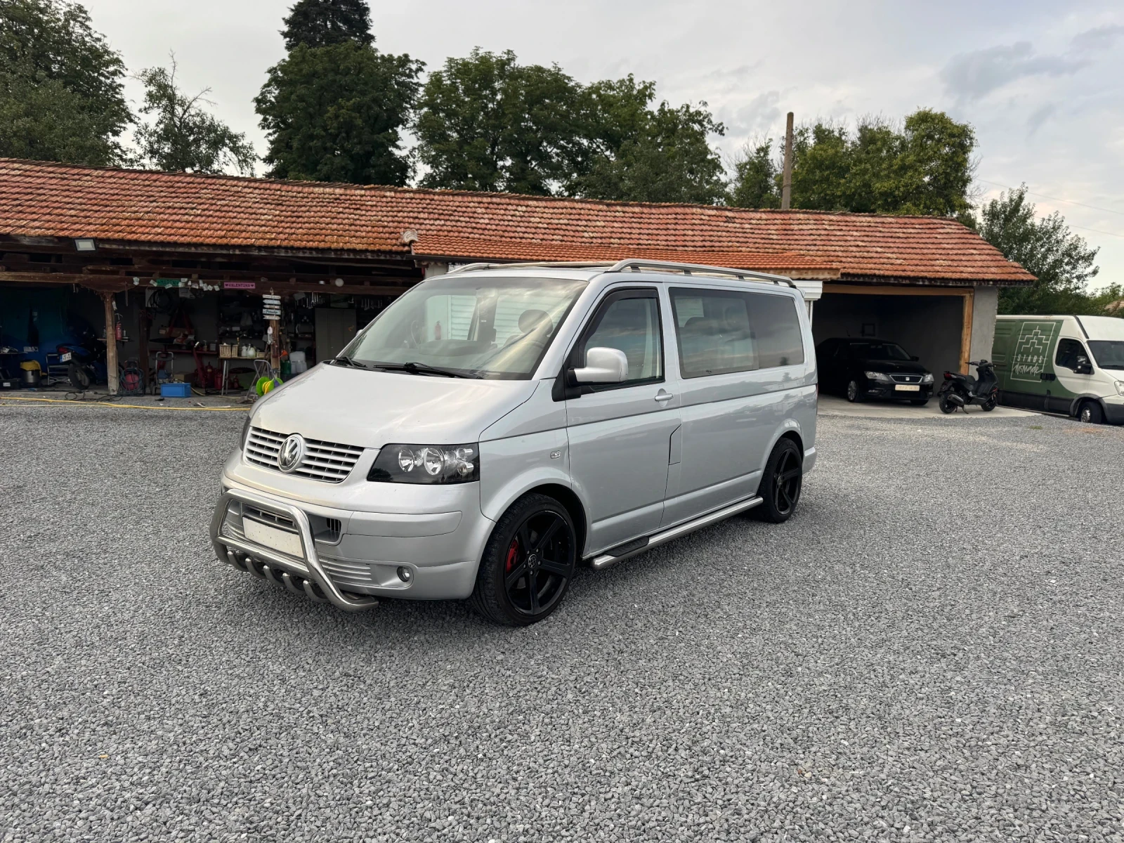VW T5 2.5TDI 174hp УНИКАЛЕН БУС!!! - изображение 10