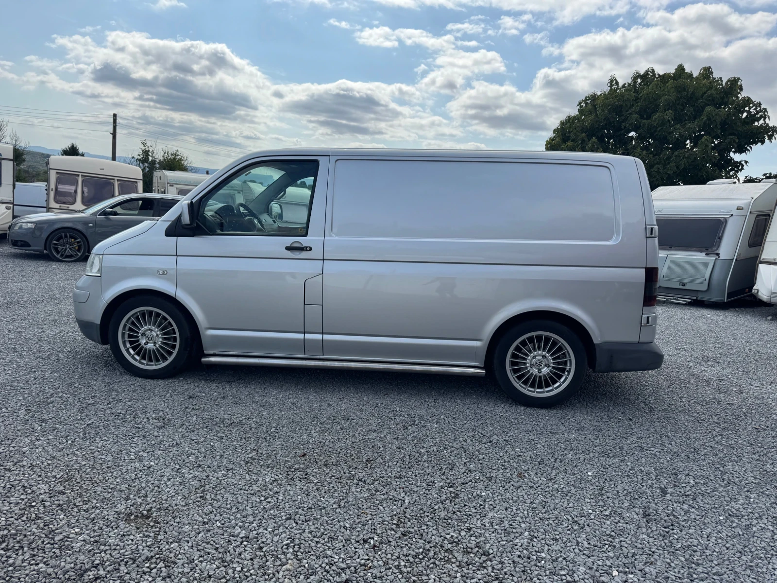 VW T5 2.5TDI 174hp УНИКАЛЕН БУС!!! - изображение 6