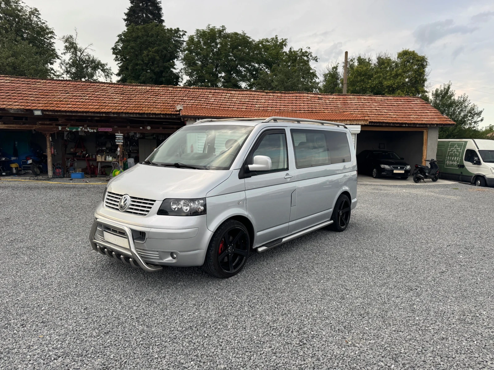 VW T5 2.5TDI 174hp УНИКАЛЕН БУС!!! - изображение 9