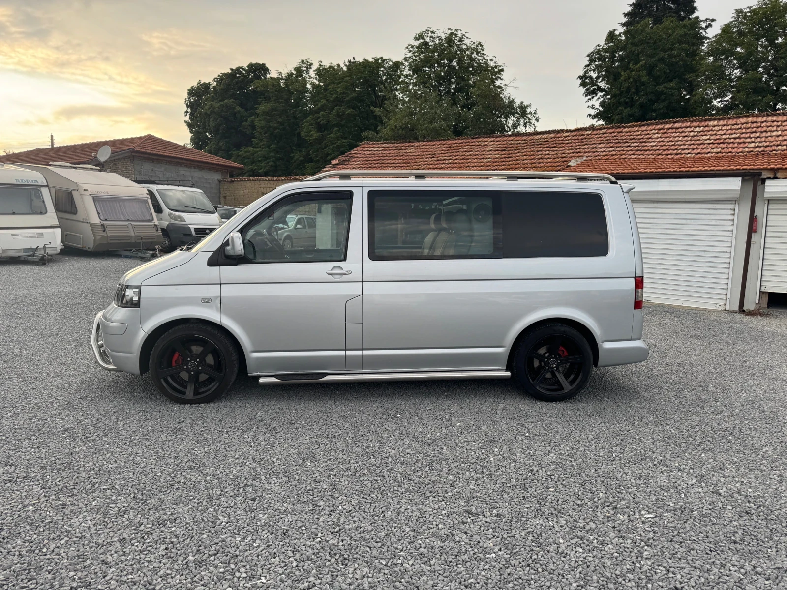 VW T5 2.5TDI 174hp УНИКАЛЕН БУС!!! - изображение 8