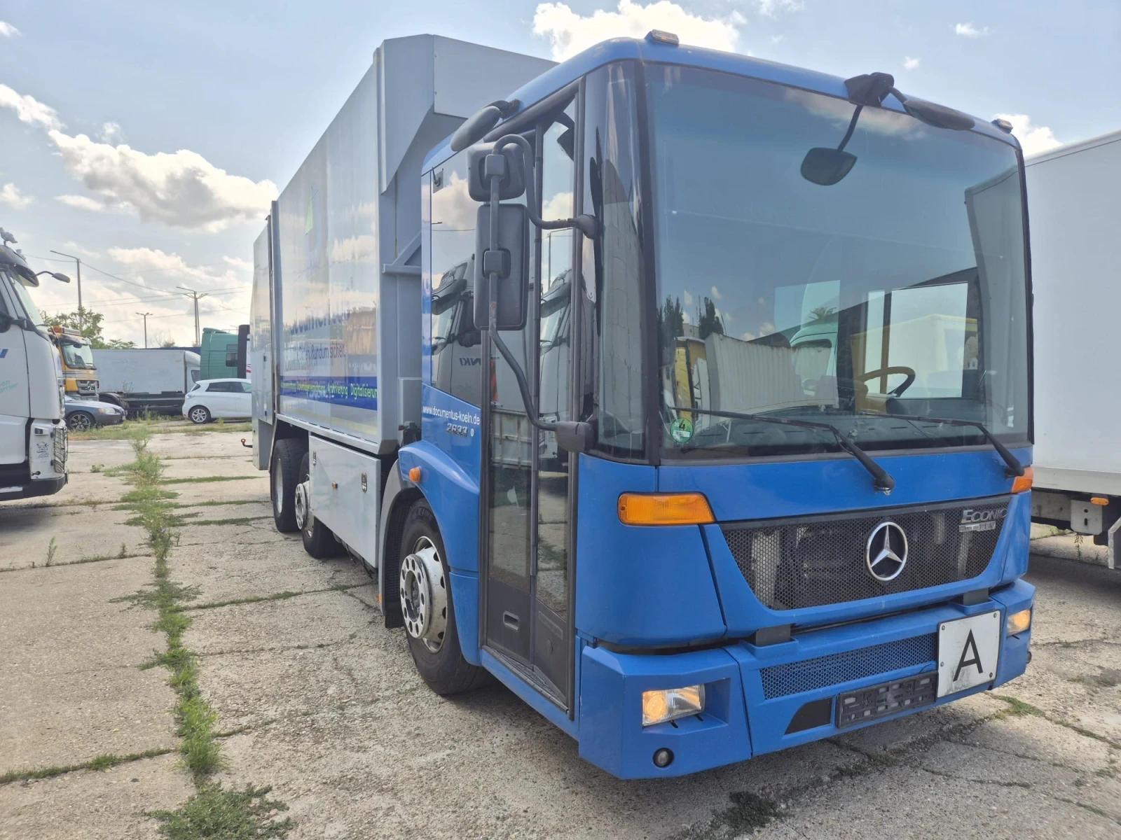 Mercedes-Benz 2632 2633 ECONIC, снимка 8 - Камиони - 54410524