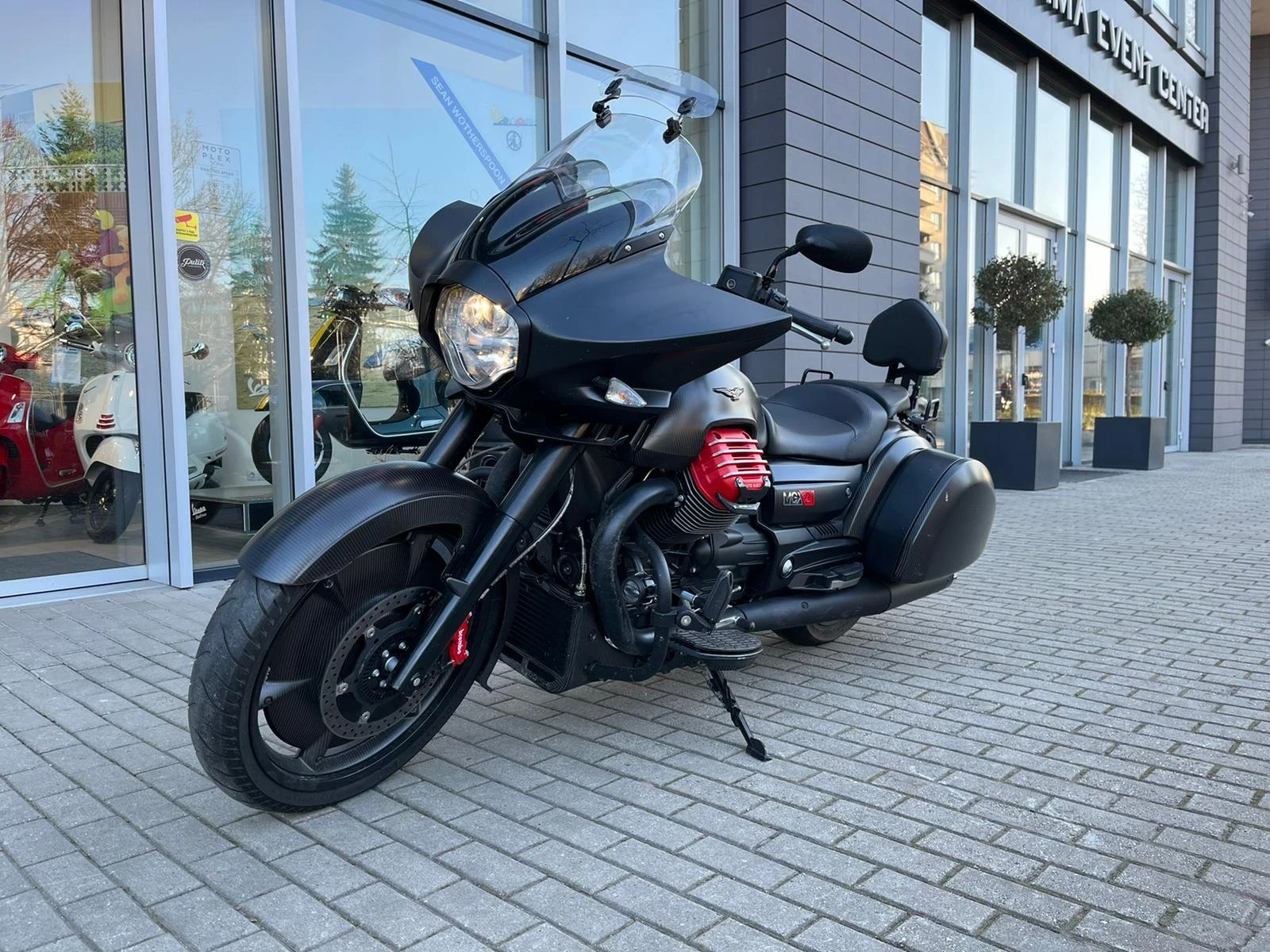 Moto Guzzi MGX-21  - изображение 10