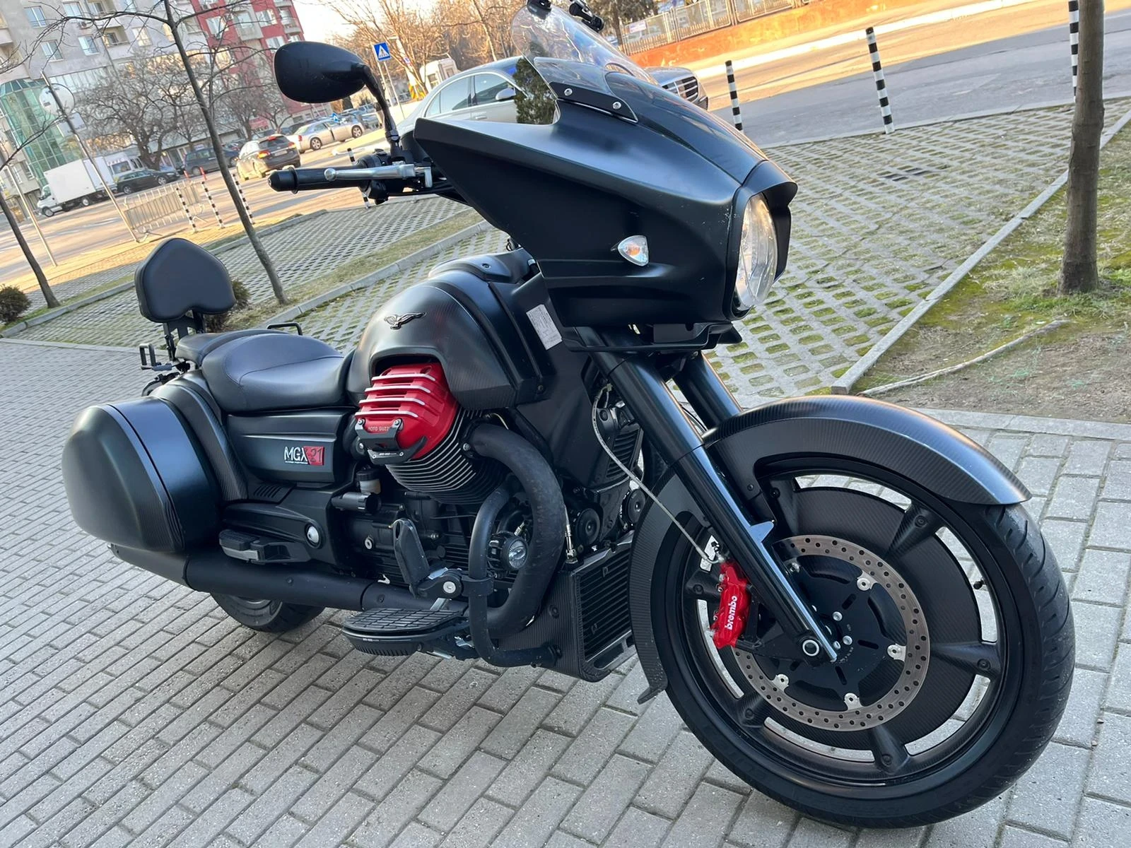 Moto Guzzi MGX-21  - изображение 6