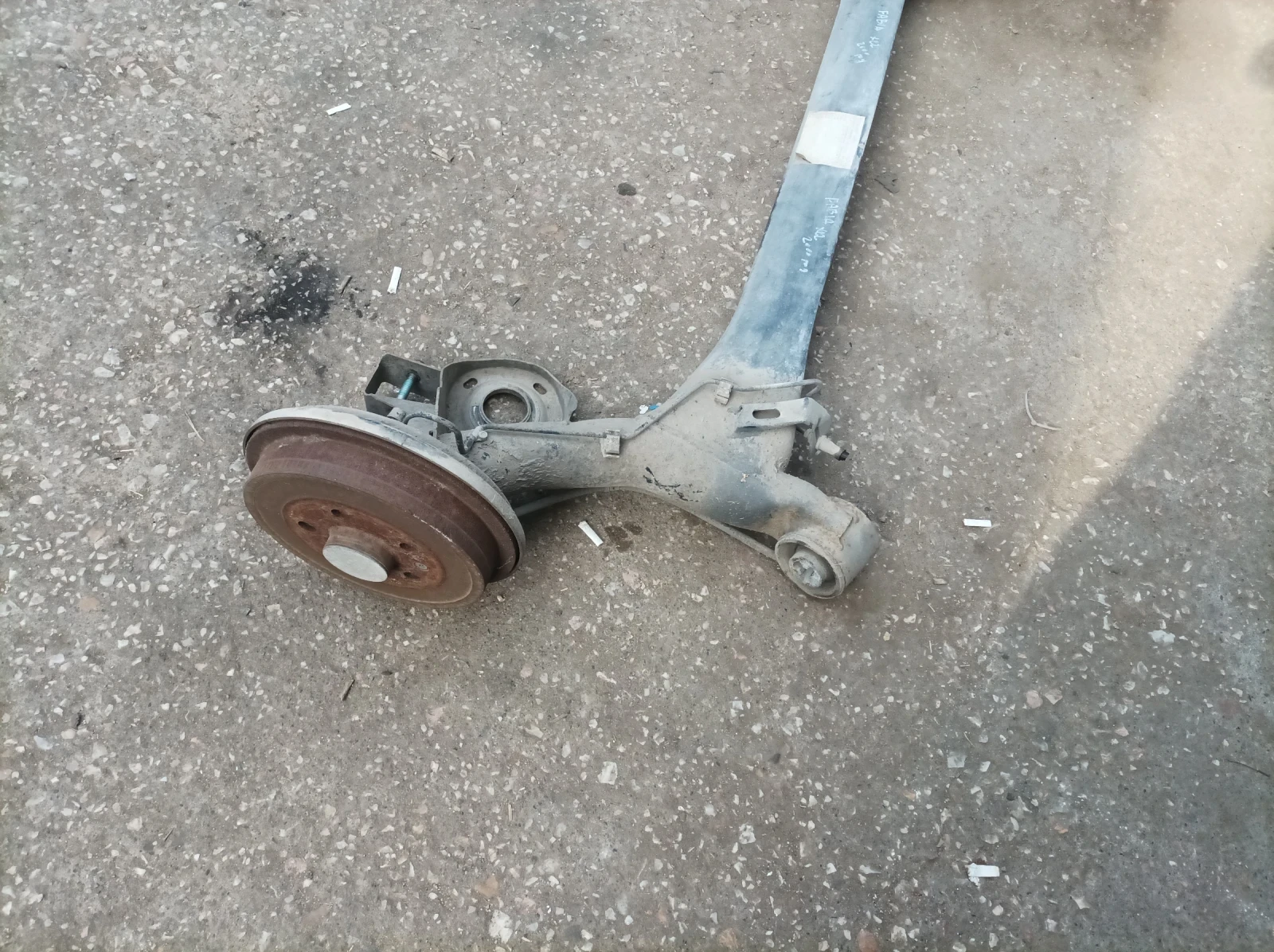      . 2000 . | Mobile.bg   3