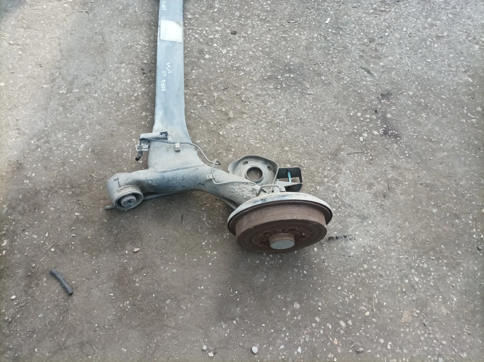      . 2000 . | Mobile.bg   4