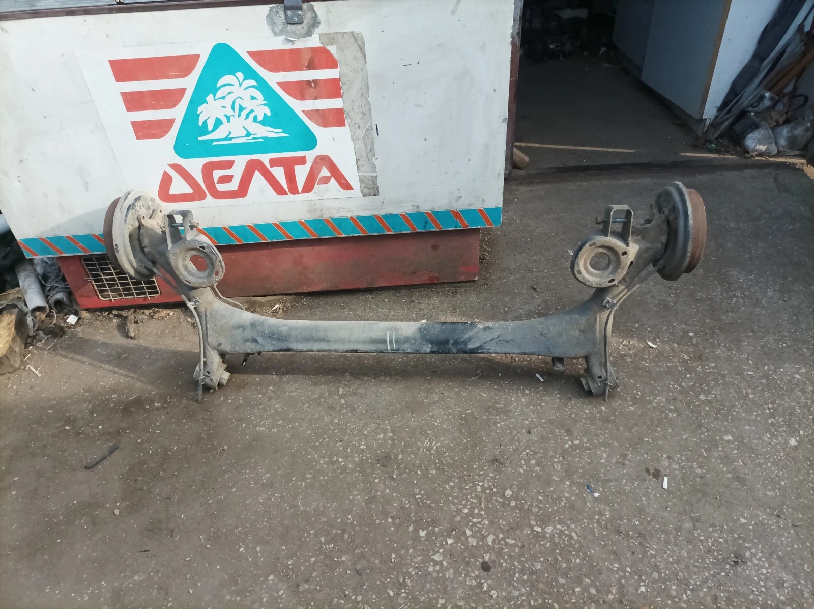      . 2000 . | Mobile.bg   14