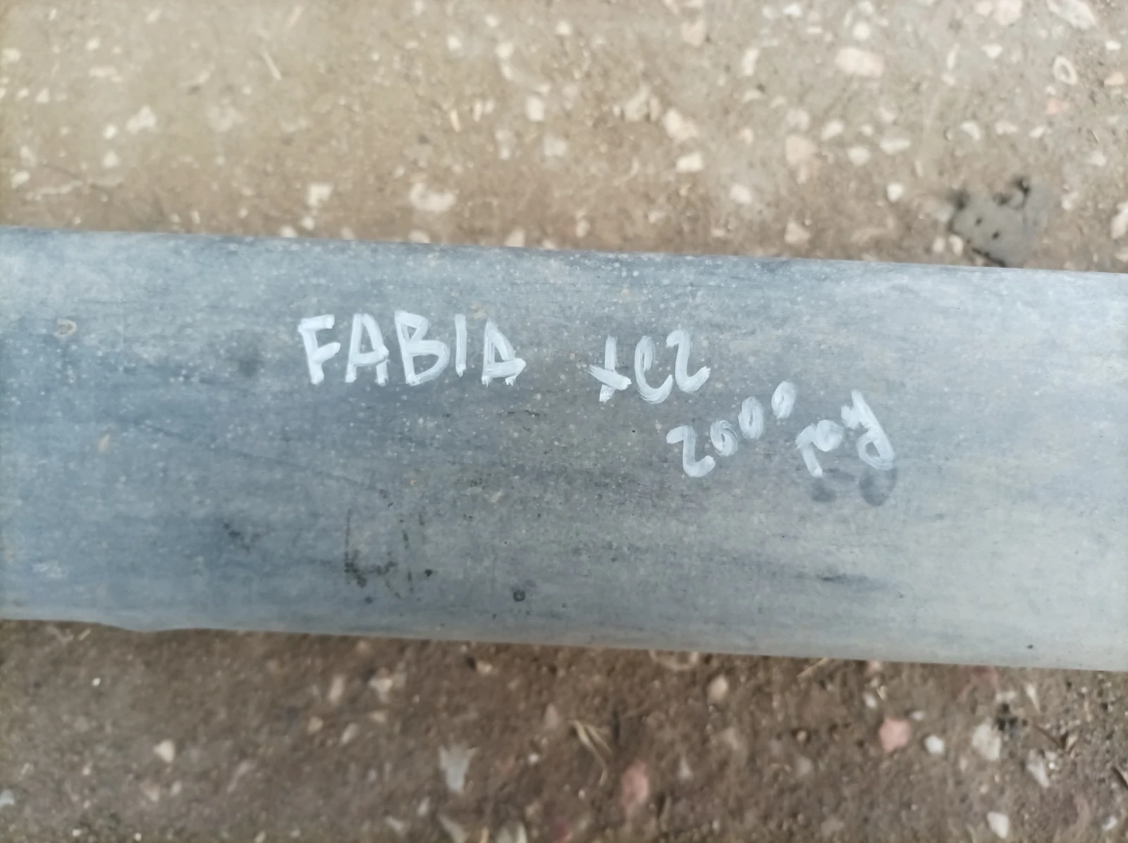      . 2000 . | Mobile.bg   8