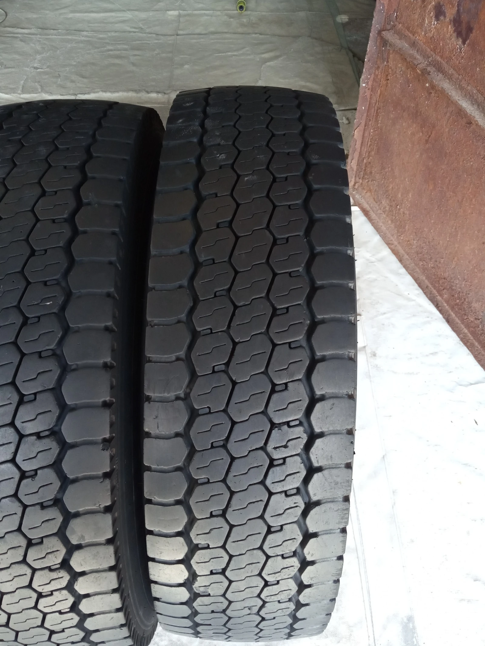 ���� 205/75R17.5 | Mobile.bg � ����������� 3