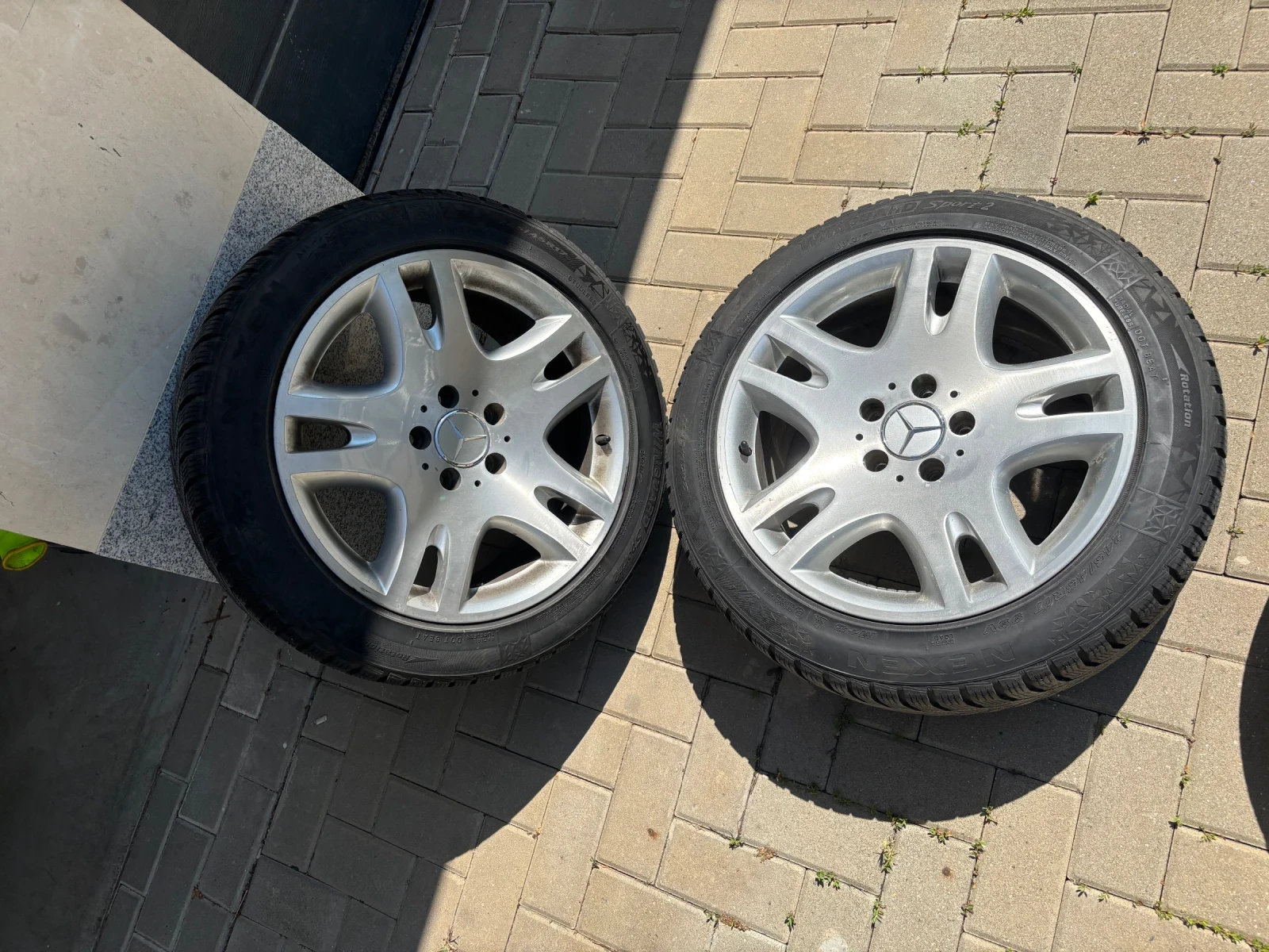 Гуми с джанти Nexen 245/45R17, снимка 2 - Гуми и джанти - 54834726