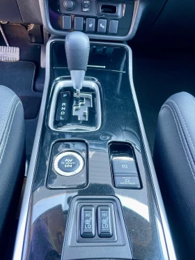 Mitsubishi Outlander GT 3.0 V6 Full, снимка 13