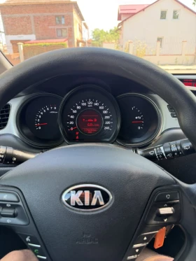 Kia Ceed, снимка 13