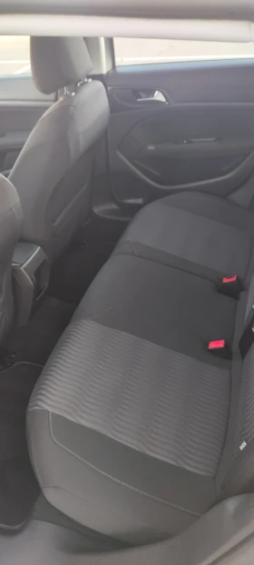 Peugeot 308 1.6 BlueHDi 120 | EURO 6 | PANORAMA, снимка 9