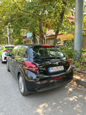 Peugeot 208 1.2 PURE TECH, снимка 8