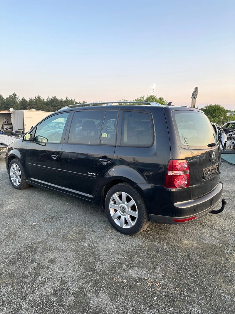 VW Touran 1.4tsi dsg, снимка 2 - Автомобили и джипове - 42620348