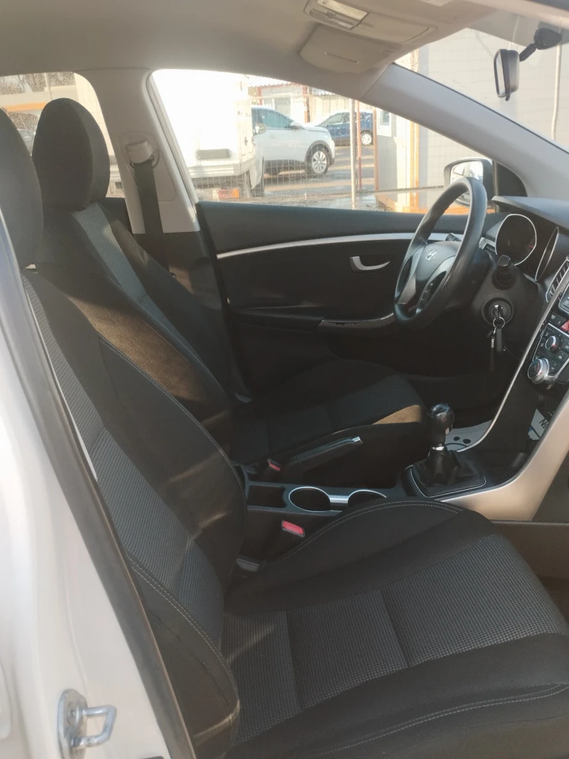 Hyundai I30 1.4 benzin , снимка 7 - Автомобили и джипове - 48488860