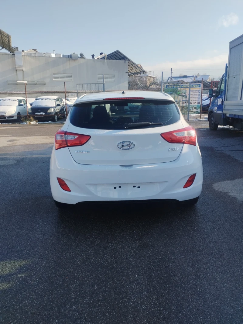 Hyundai I30 1.4 benzin , снимка 5 - Автомобили и джипове - 48488860