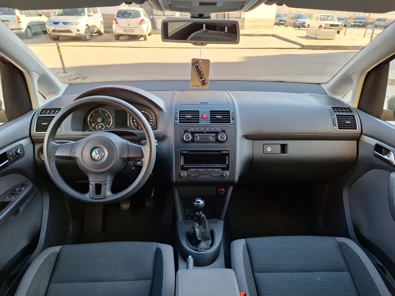 VW Touran TDI-Bluemotion, снимка 14 - Автомобили и джипове - 48848668