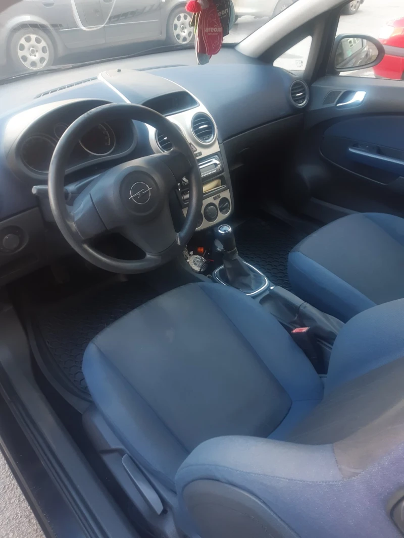 Opel Corsa 1.2, снимка 4 - Автомобили и джипове - 49397641