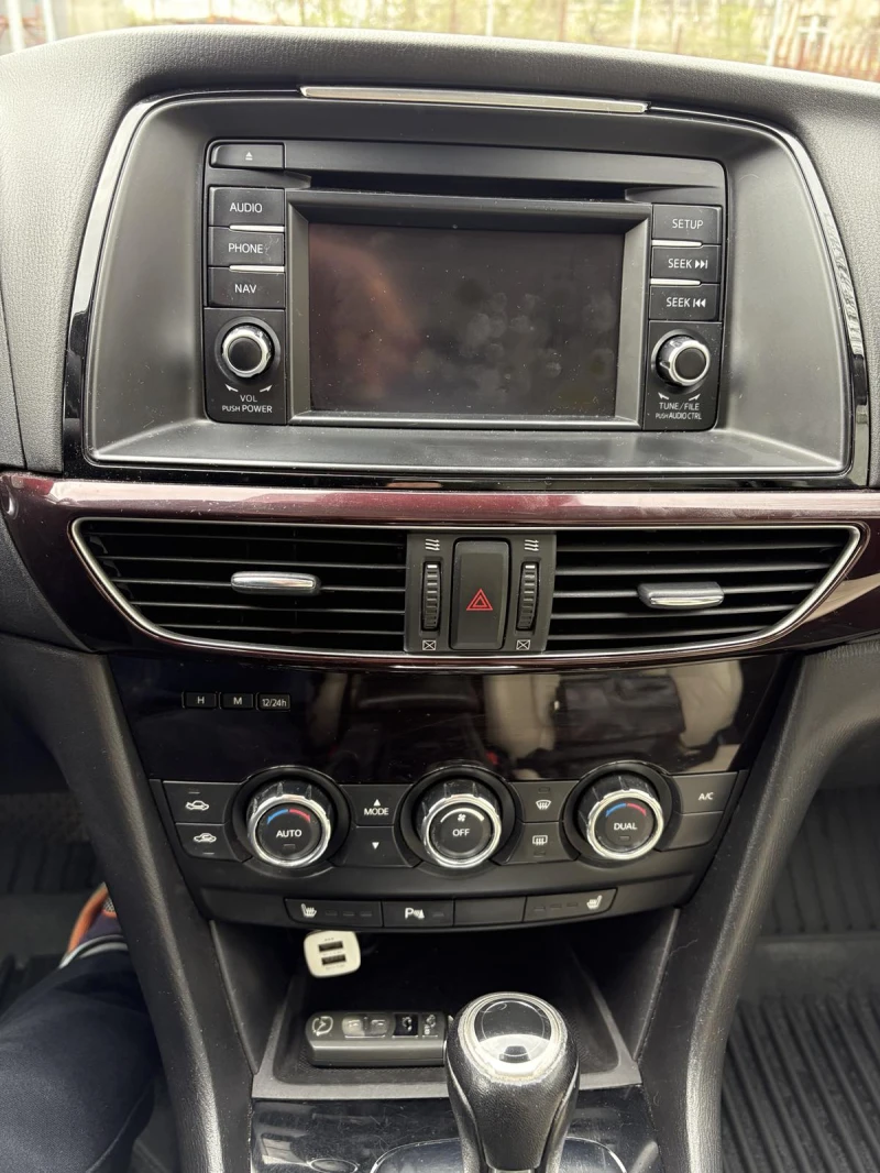 Mazda 6 скайсити, снимка 12 - Автомобили и джипове - 52599332