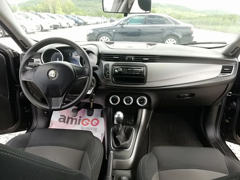 Alfa Romeo Giulietta 1.4i klima120, снимка 14 - Автомобили и джипове - 50285056