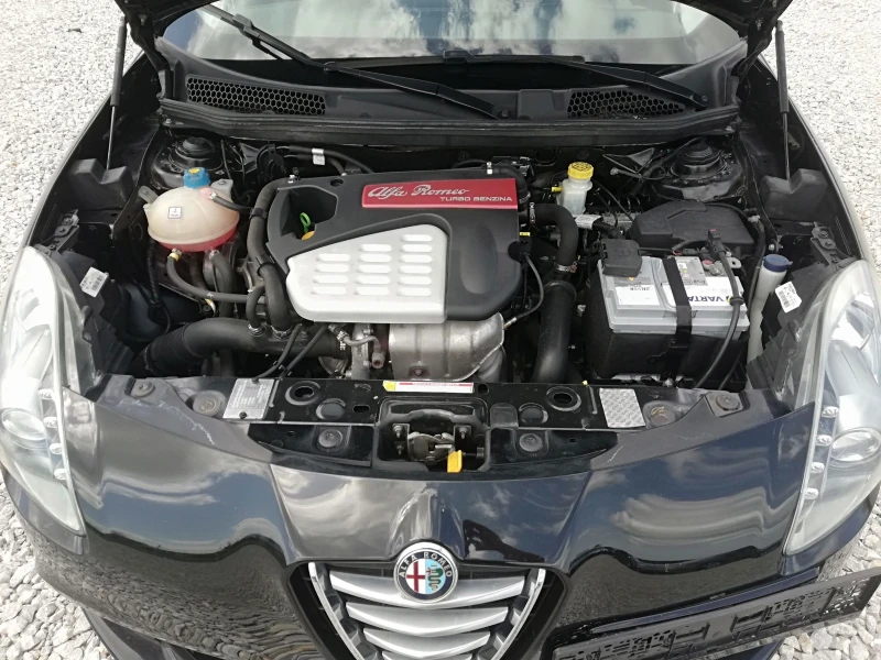 Alfa Romeo Giulietta 1.4i klima120, снимка 15 - Автомобили и джипове - 50285056