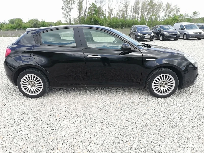 Alfa Romeo Giulietta 1.4i klima120, снимка 7 - Автомобили и джипове - 50285056