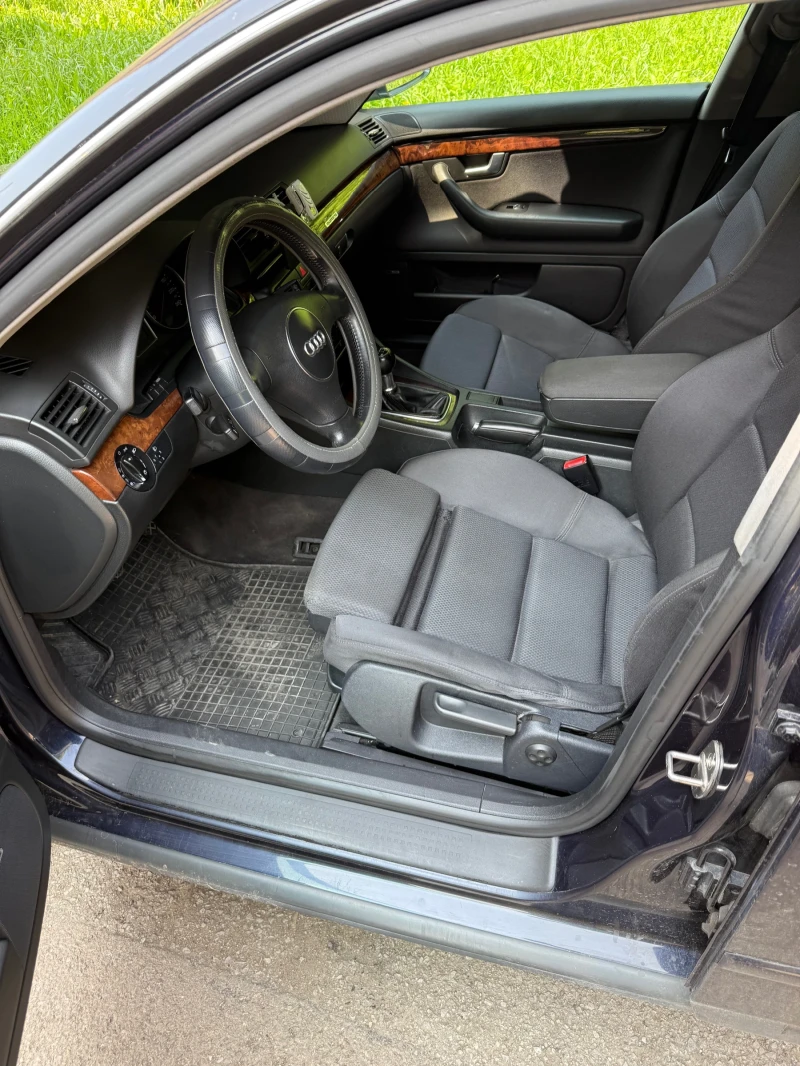 Audi A4, снимка 9 - Автомобили и джипове - 51039576