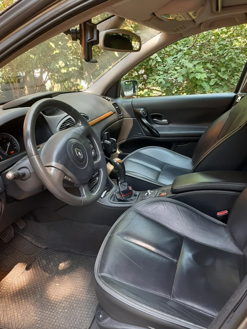 Renault Laguna Инициале Париж , снимка 10 - Автомобили и джипове - 51651627