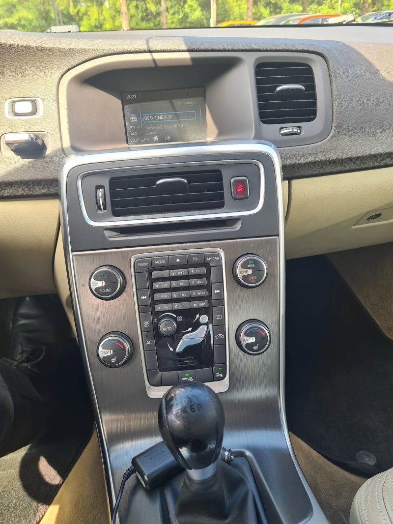 Volvo S60, снимка 2 - Автомобили и джипове - 52568120