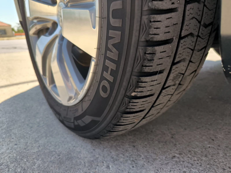 Peugeot 2008 1.6d-Navi-Euro-6B, снимка 8 - Автомобили и джипове - 51163509