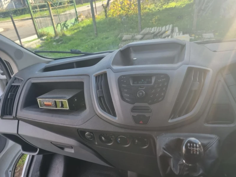 Ford Transit Custom 2.2, снимка 3 - Автомобили и джипове - 52458510