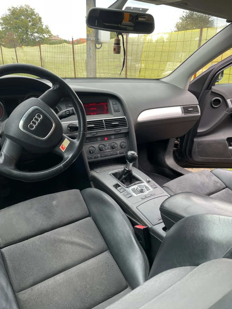 Audi A6 2.0TDI, снимка 9 - Автомобили и джипове - 52670193