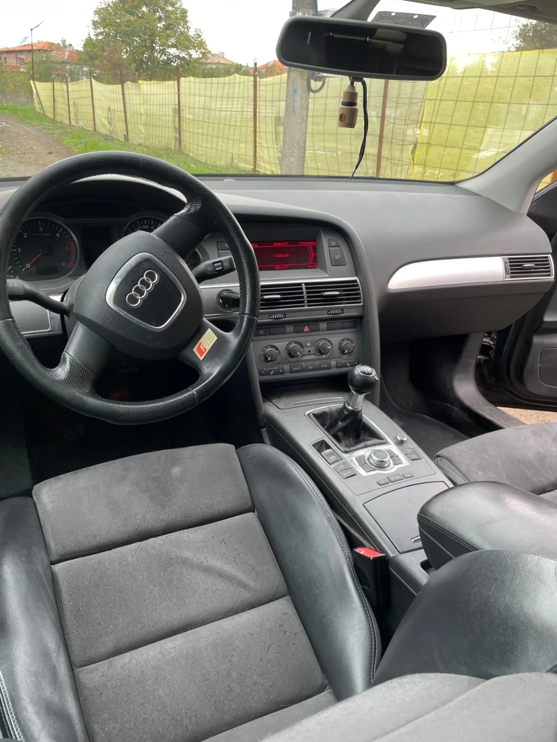Audi A6 2.0TDI, снимка 10 - Автомобили и джипове - 52670193