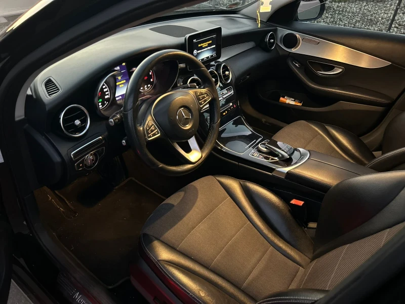 Mercedes-Benz C 220, снимка 8 - Автомобили и джипове - 52789221