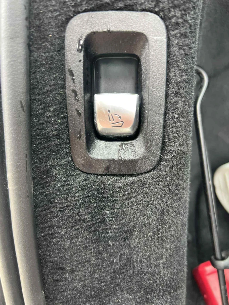 Mercedes-Benz C 220, снимка 5 - Автомобили и джипове - 52789221